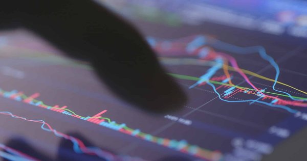 Analyse de données : les outils indispensables pour collecter, traiter et analyser efficacement vos données